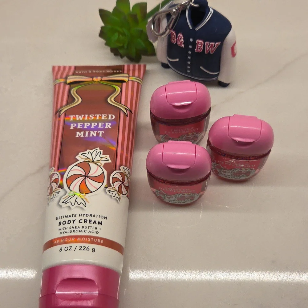 Bath & Body Works Twisted Peppermint Collection
